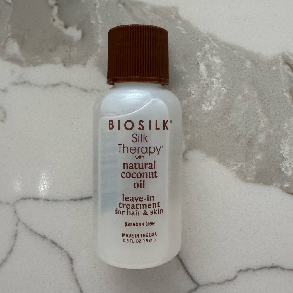 🌸5/$25🌸 Biosilk silk therapy with natural coconut oil leave-in treatment